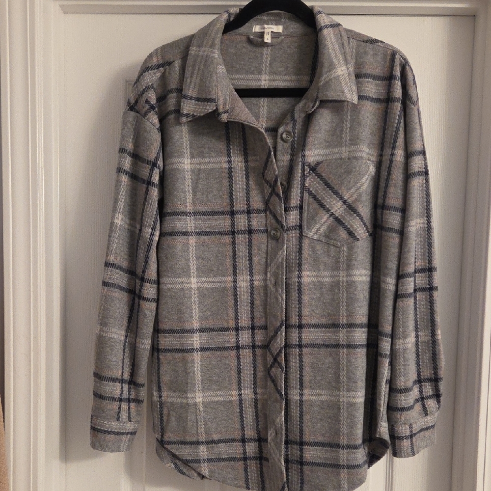 Maurices Heather Gray shacket NWOT